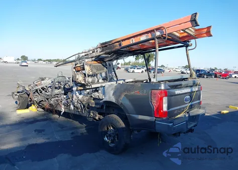 2017 Ford F-250 Xlt из США, поврежденный, VIN 1FT7W2BT6HEC55296